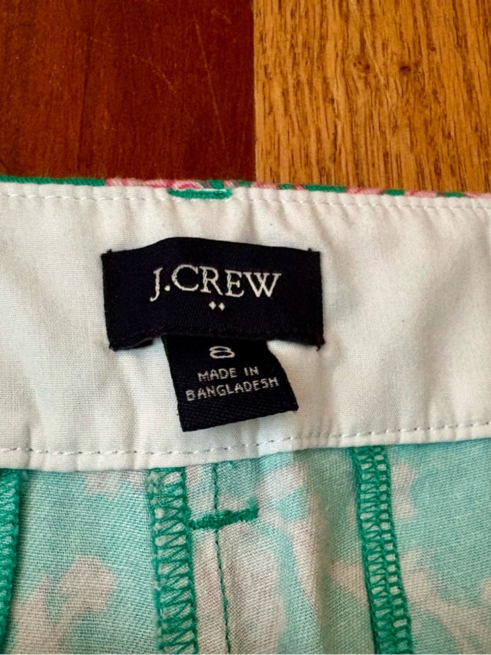 J. Crew Green Shorts with Pink Floral Print Size 8 New - Picture 3 of 6